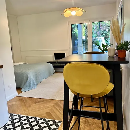 Cosy - A 2 Pas De Paris Et De Versailles Apartment Louveciennes
